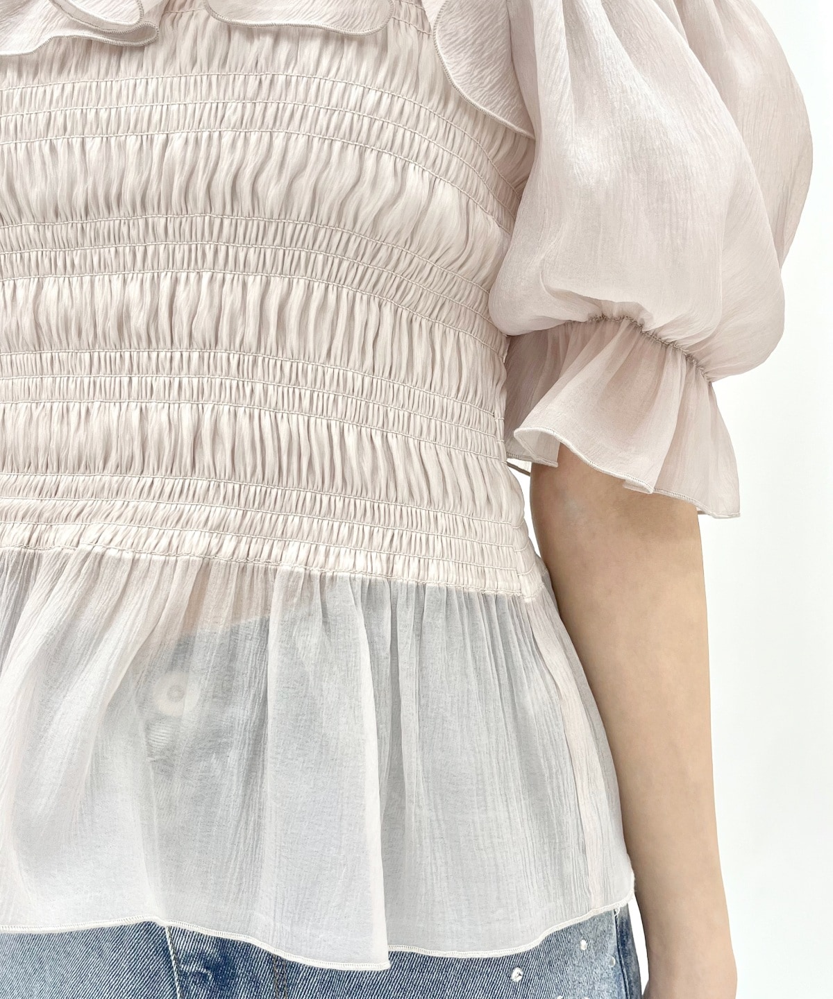 シャーリングペプラムブラウス