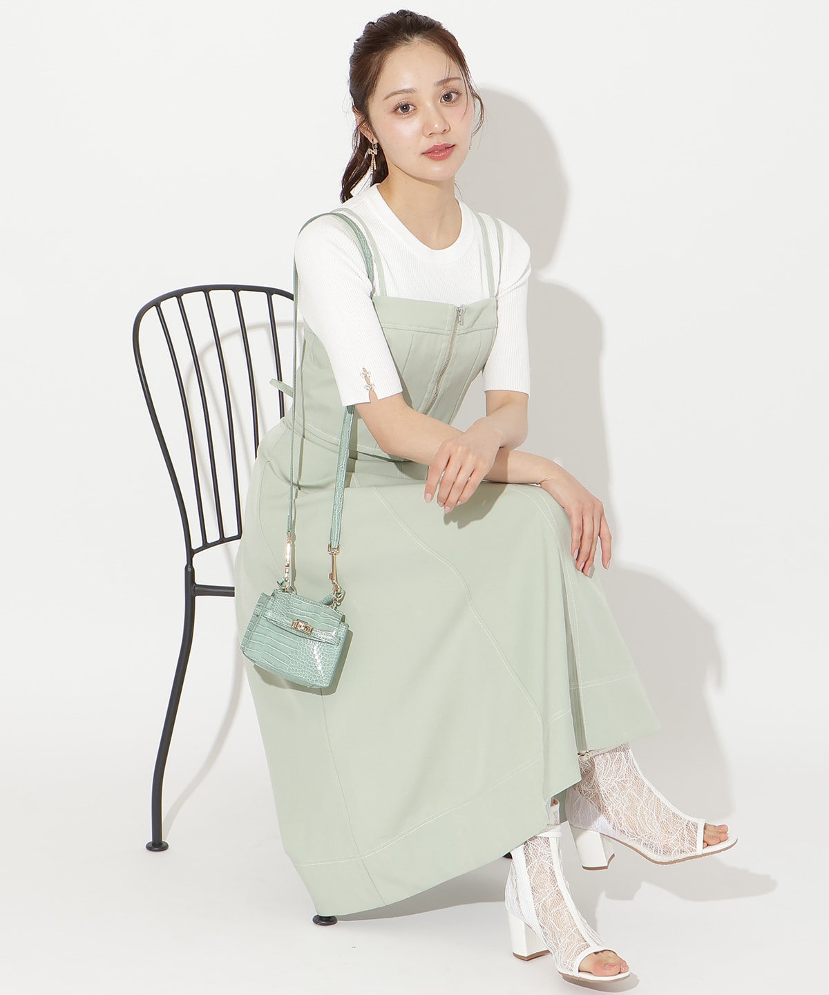 【3/19(thu)10時発売】フロントZIPデニムビスチェ