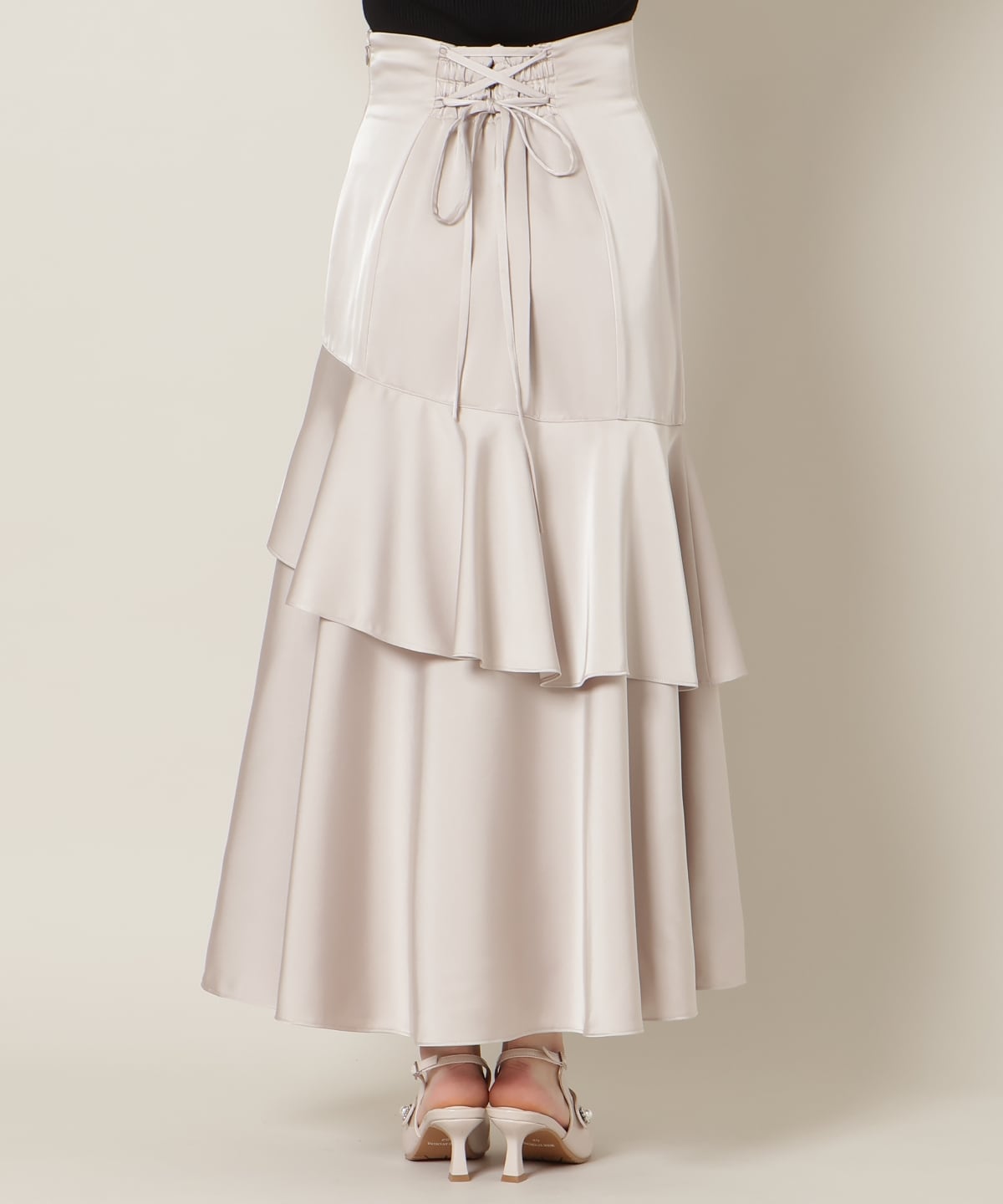 アシメラッフルサテンスカート
