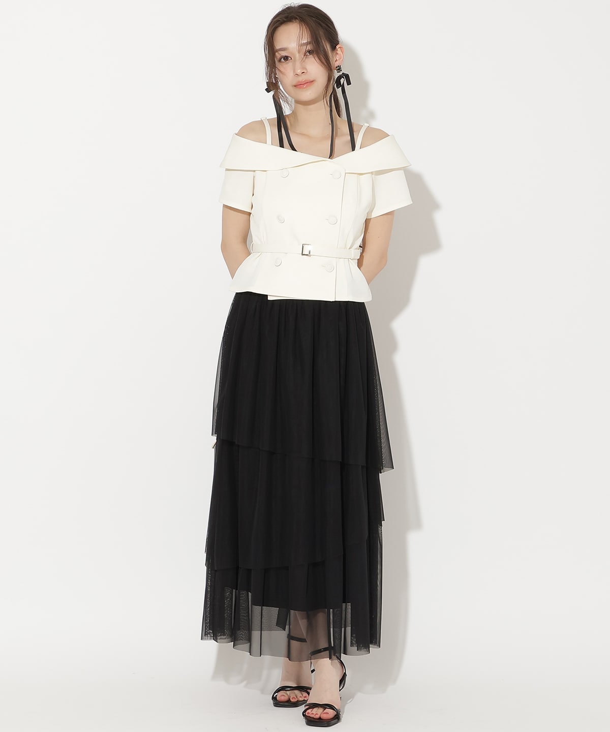 アシメティアードチュールスカート