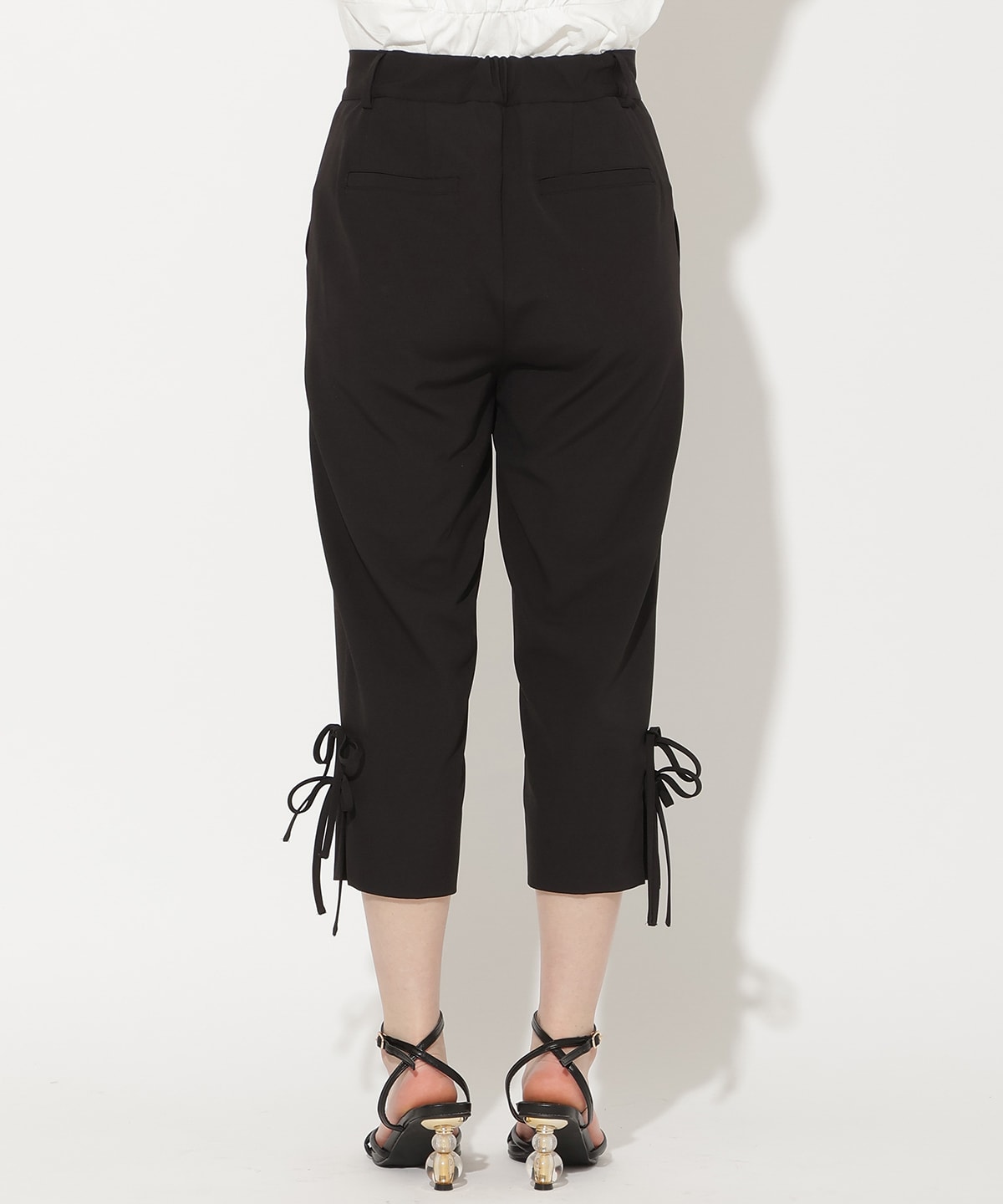 サイドリボンクロップドパンツ
