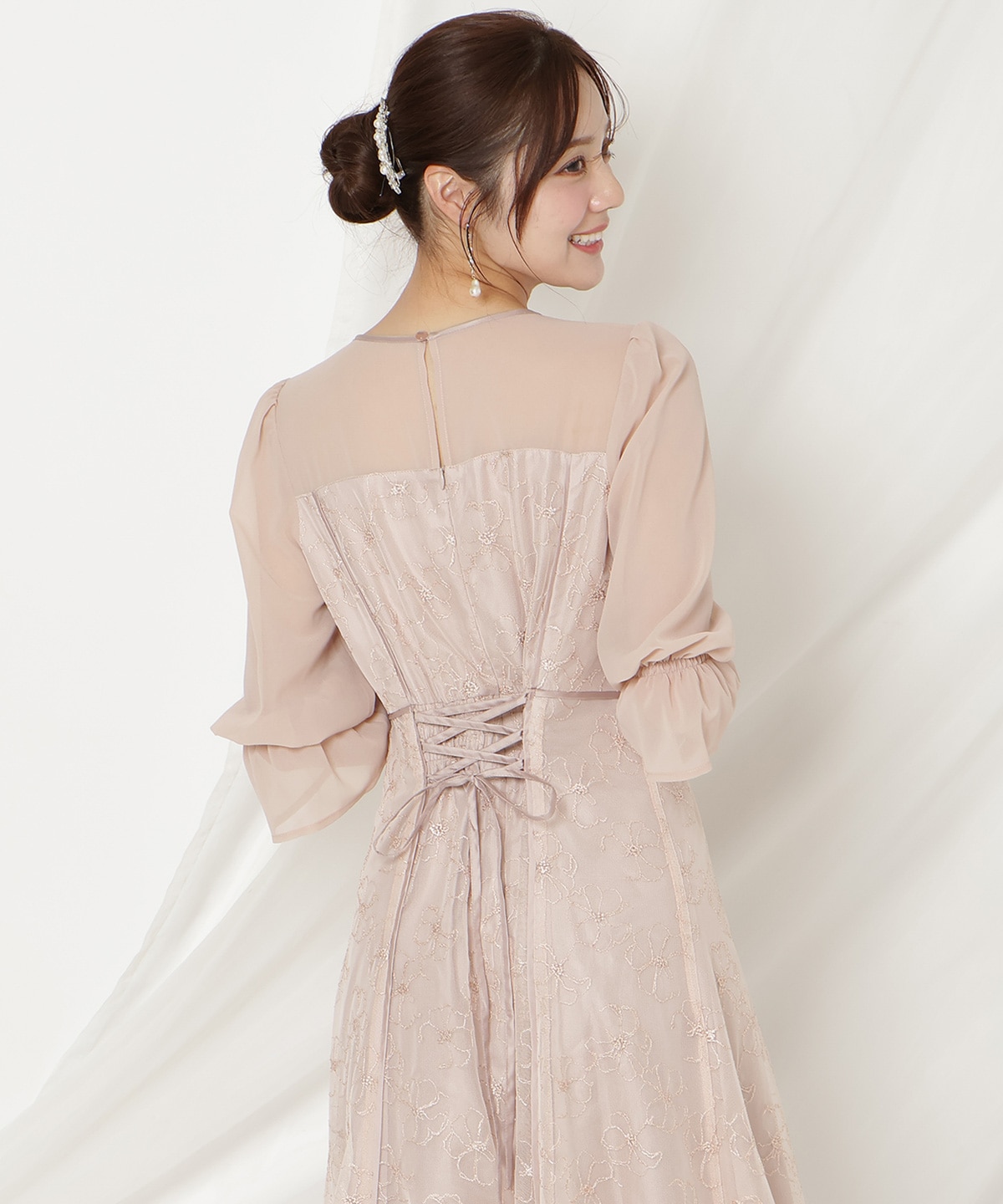 パイピングラインレースフリルワンピース