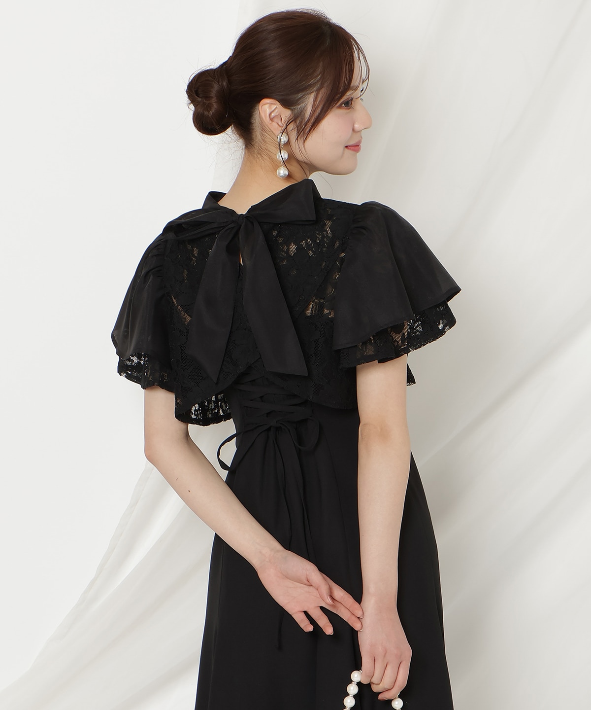 バックリボンシフォンレースブラウス×フレアロングキャミワンピース