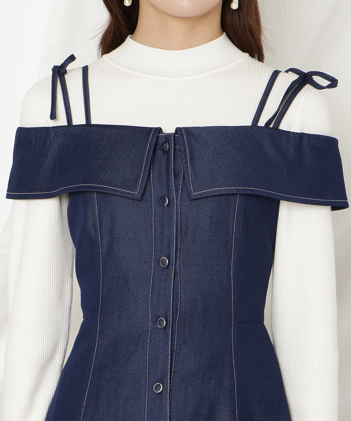 リボンストラップオフショルキャミワンピース