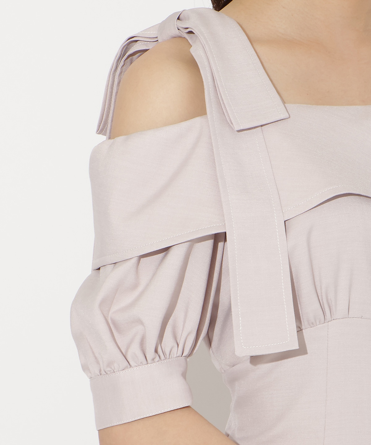 リボンオフショルワンピース