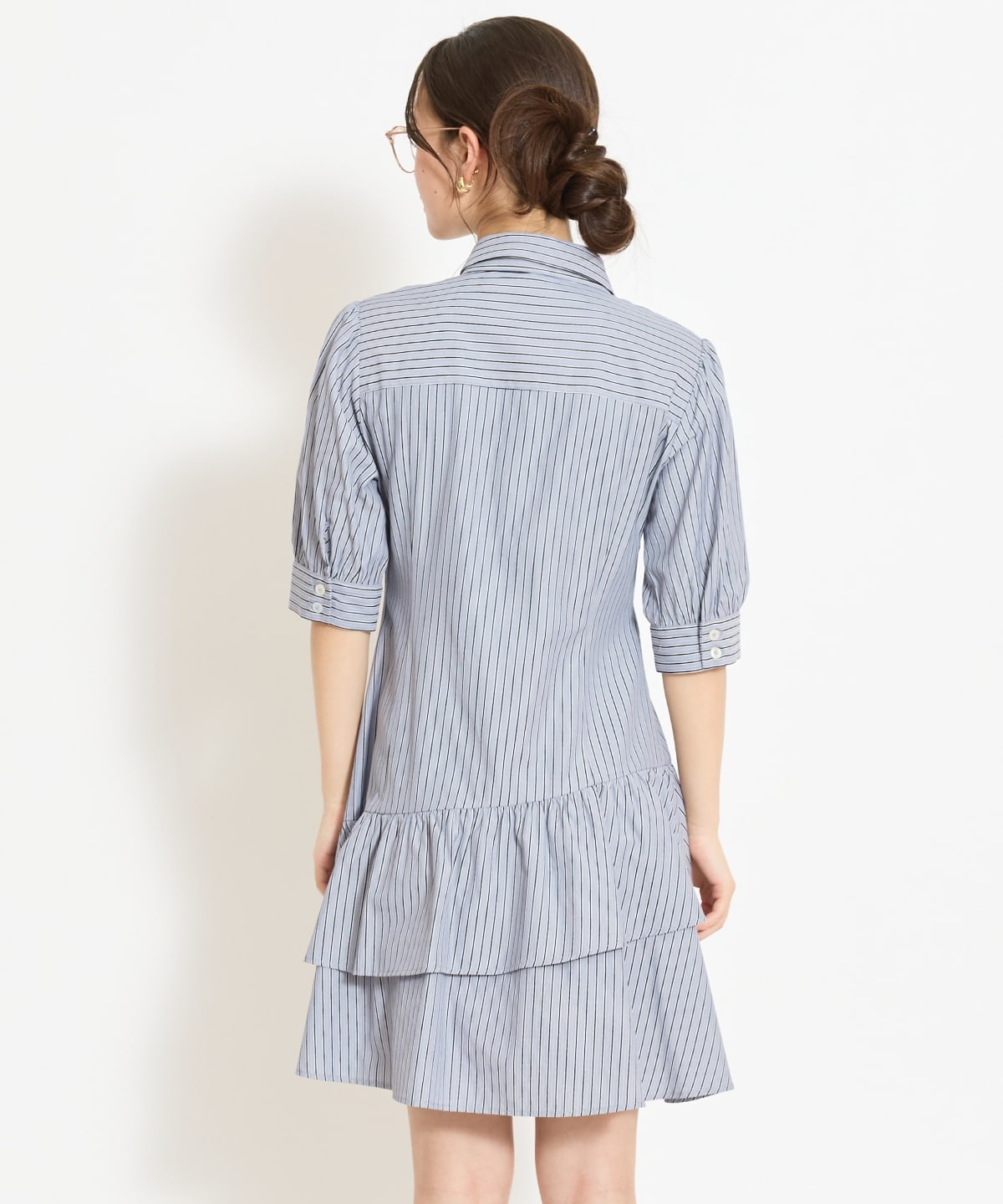 ティアードフリルリボンタイシャツワンピース