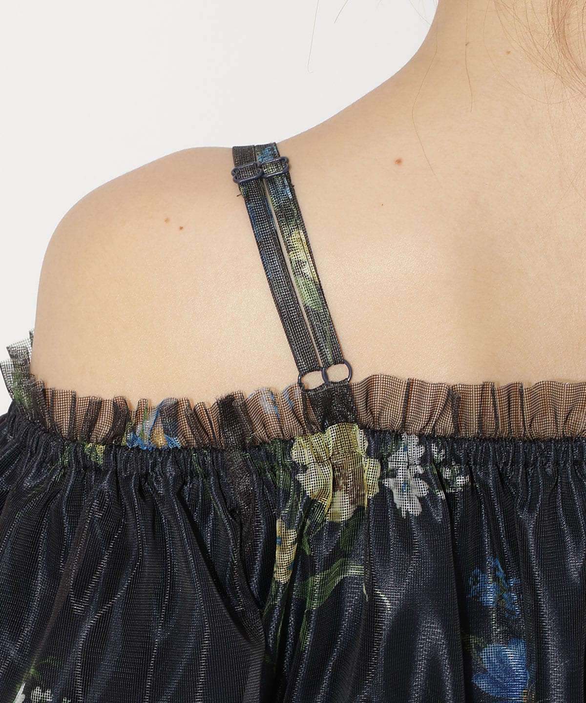 フラワーメッシュオフショルワンピース