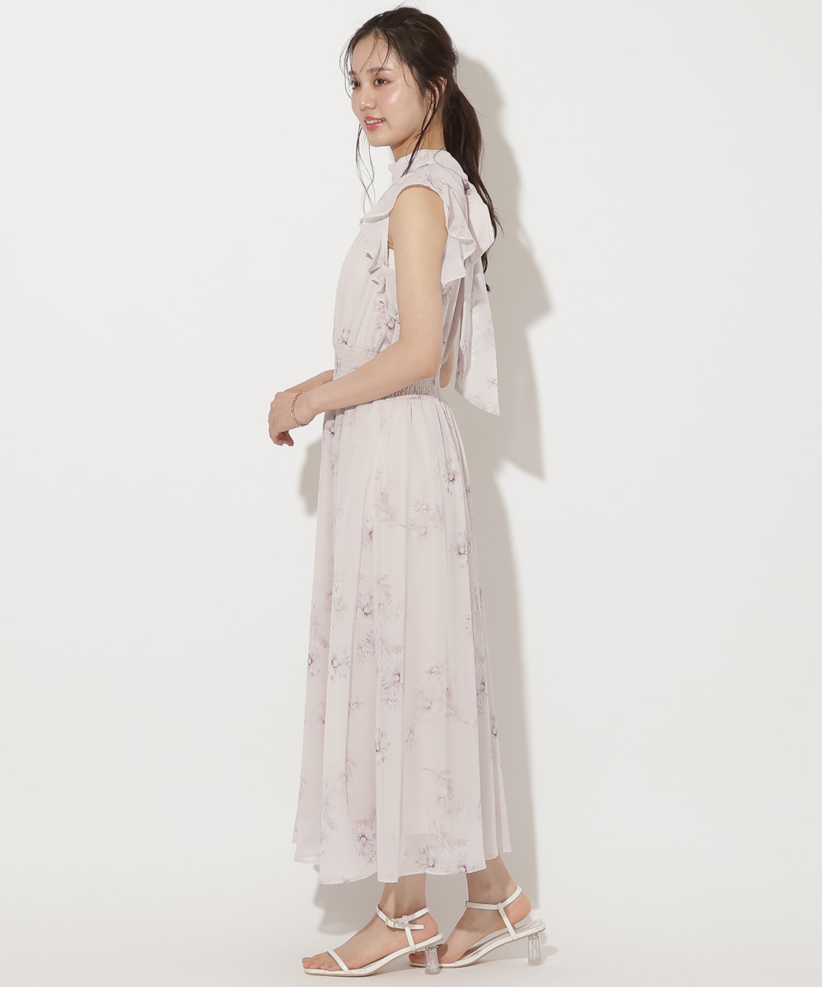 【6/11(thu)10時発売】リボンネックマーガレットプリントワンピース