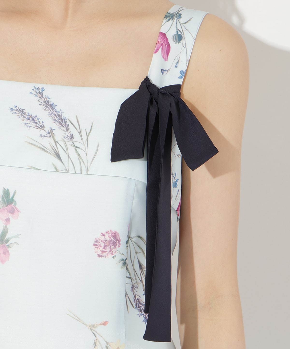 【3/12(thu)10時発売】ボタニカルフラワーシアータックワンピース