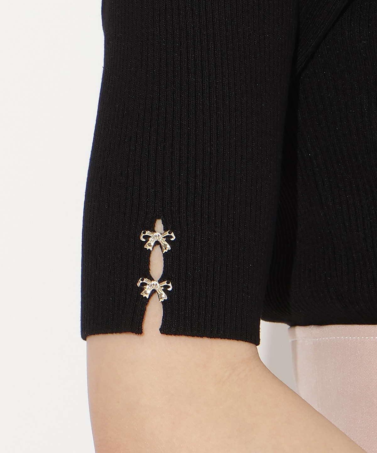 袖口リボンリブニット