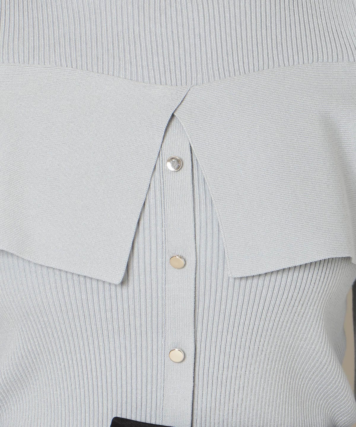 オープンショルダーレイヤードニット