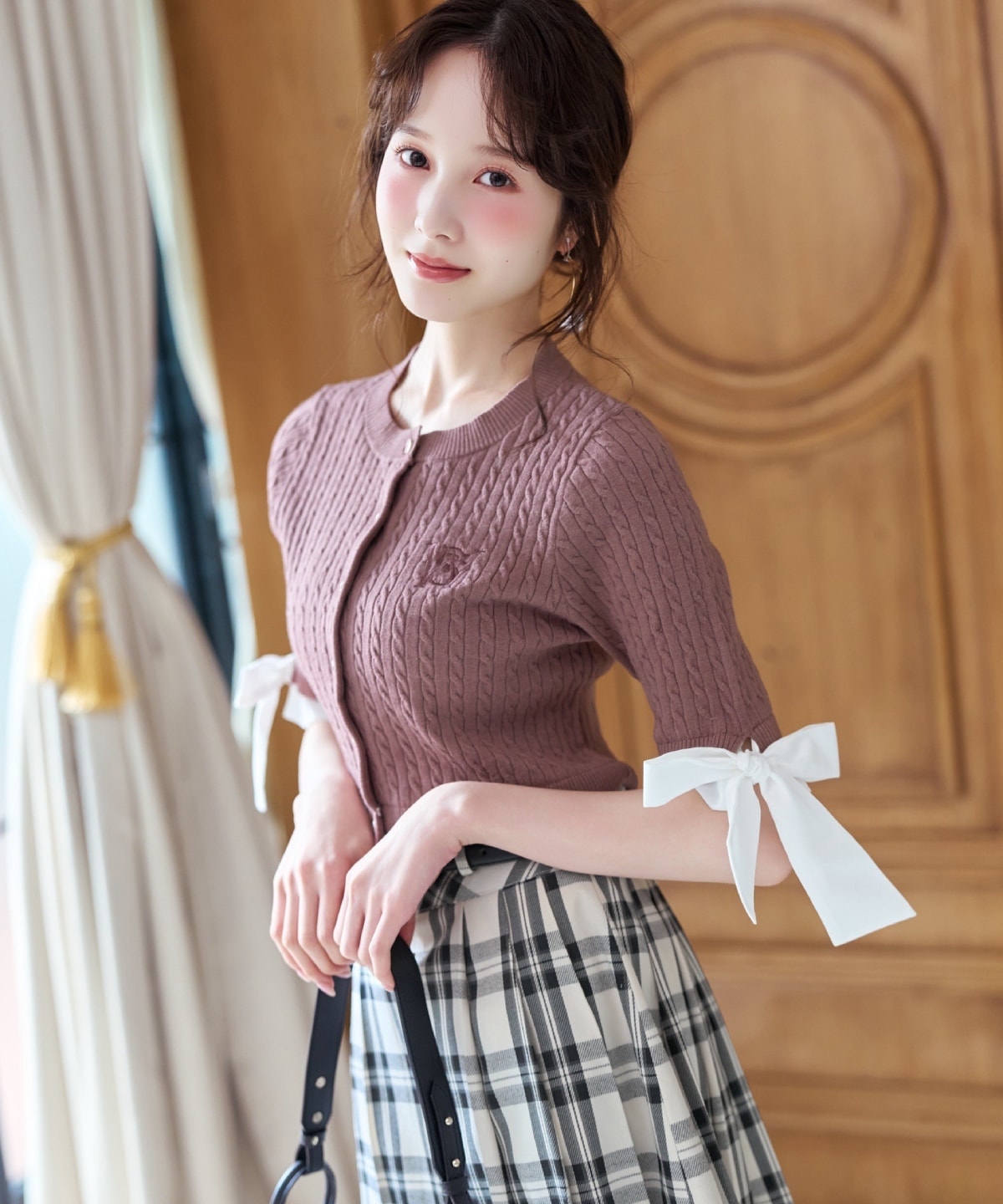 ベルト付きタックプリーツミニスカート