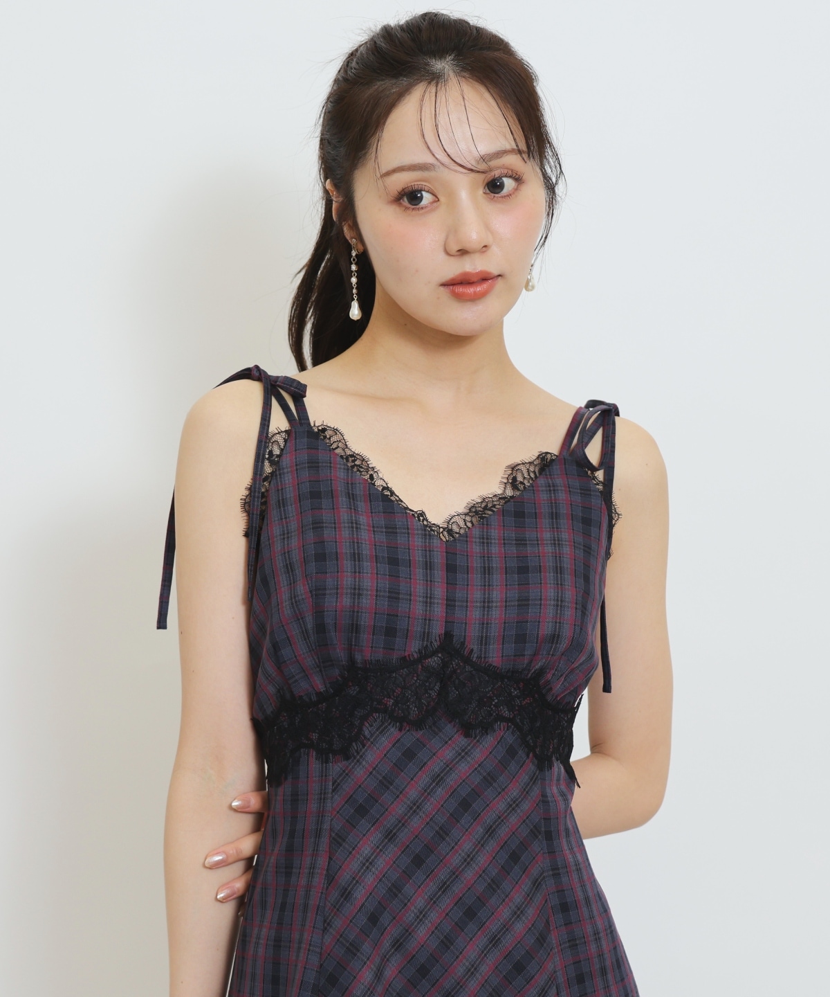 レーストリムチェックキャミワンピース