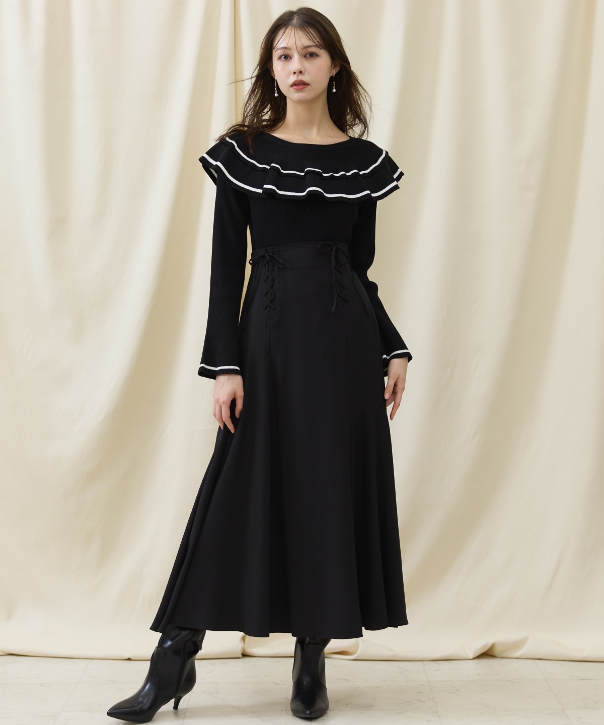 配色ケープフリルニット