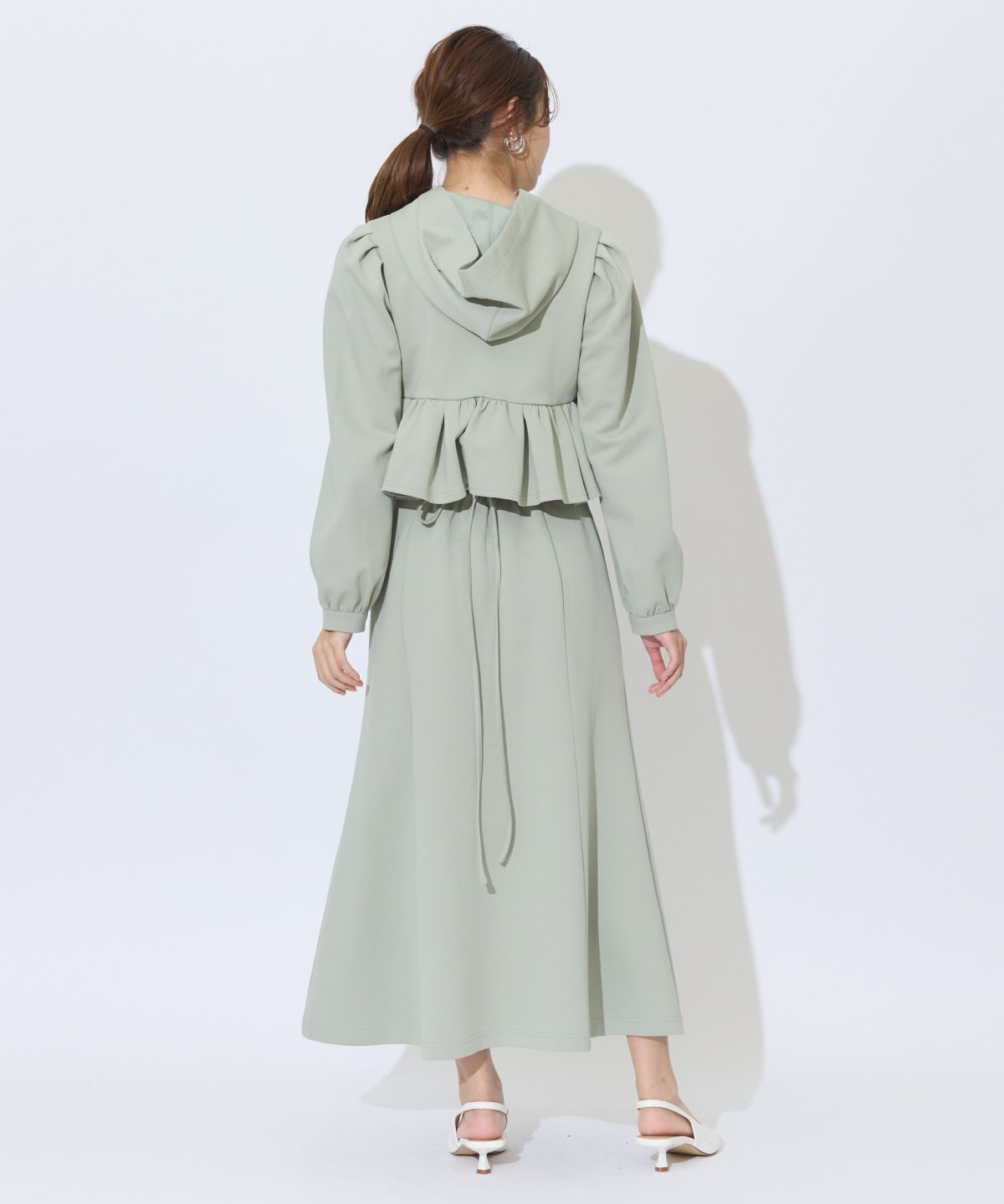 ペプラムパーカーセットアップ