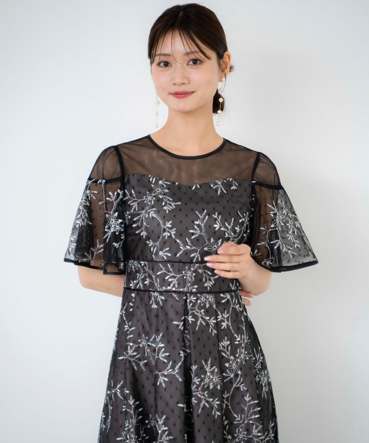 小花柄刺繍ドットチュールドレス