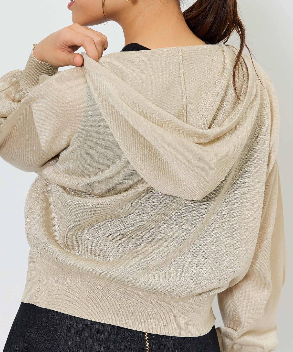 コンパクトシアーフーディー