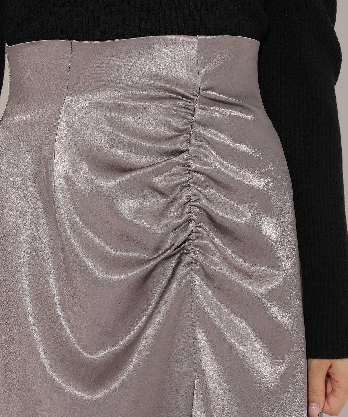 ワンサイドシャーリングサテンスカート