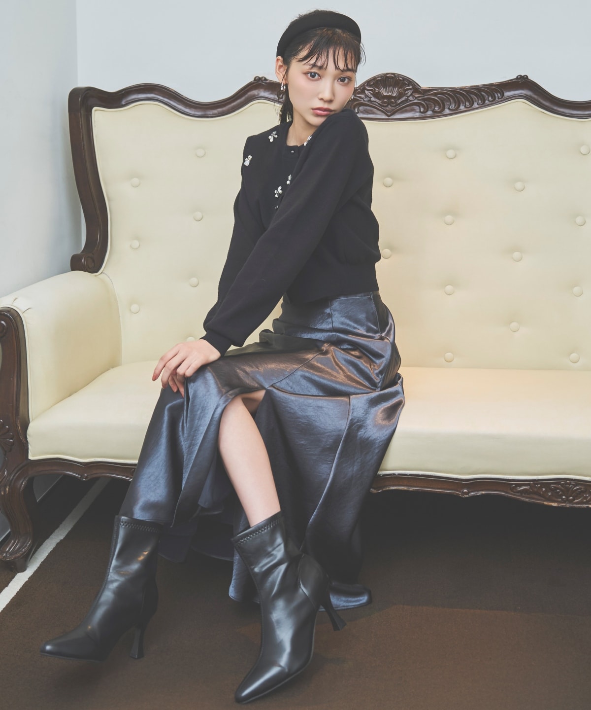 サテンバイアススカート