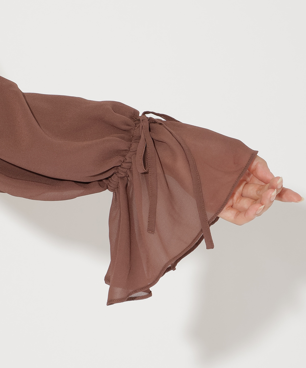 ラッフルフリルチョーカーミニワンピース