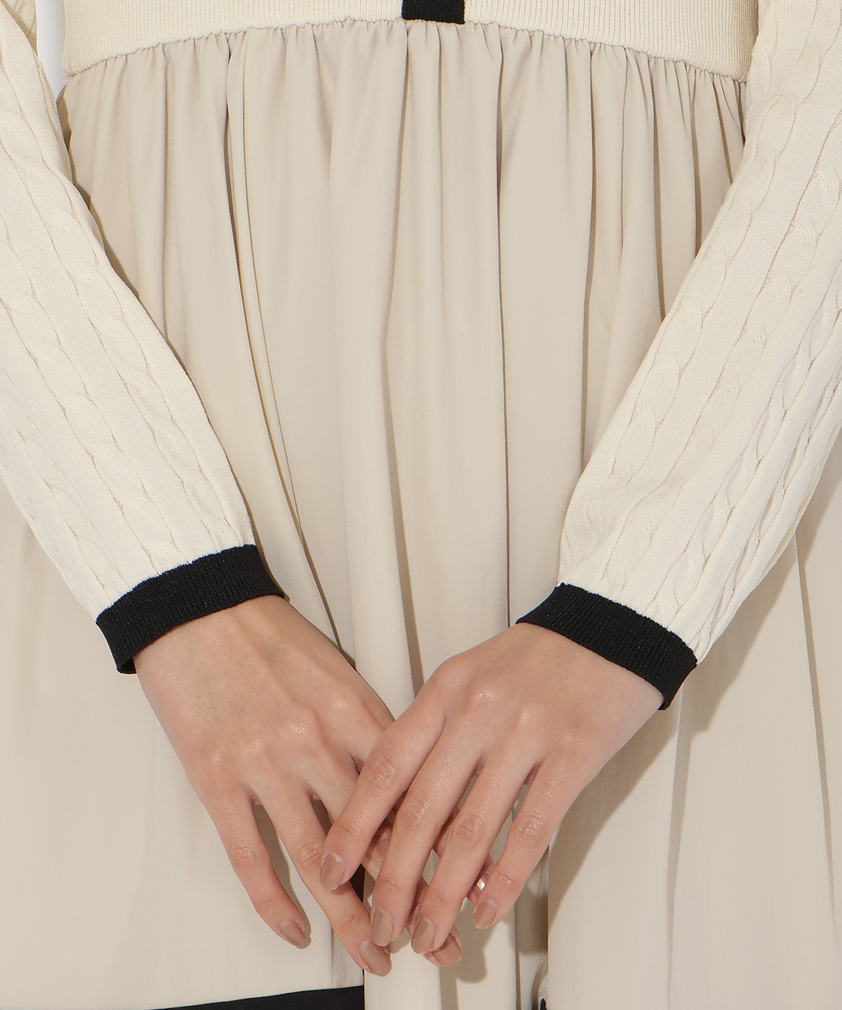 【先行予約受付中】ケーブル編みニットドッキングワンピース