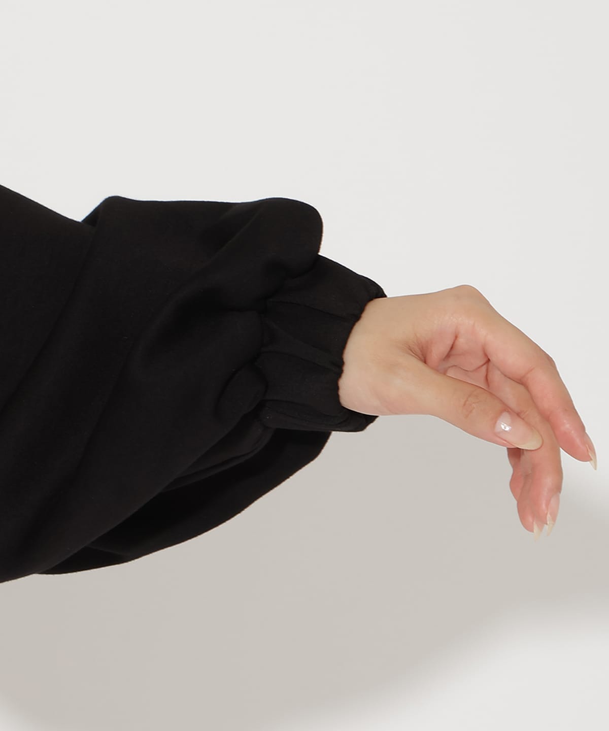 ダンボールポンチパーカー