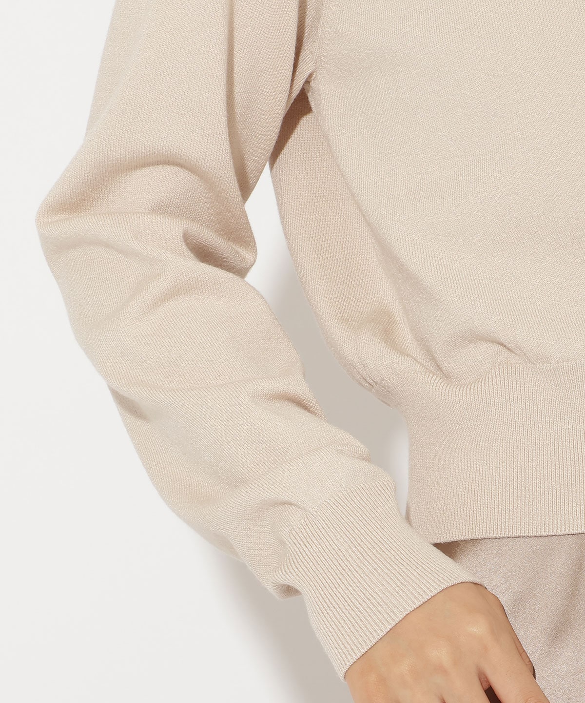 ビジューボタンクルーネックカーディガン