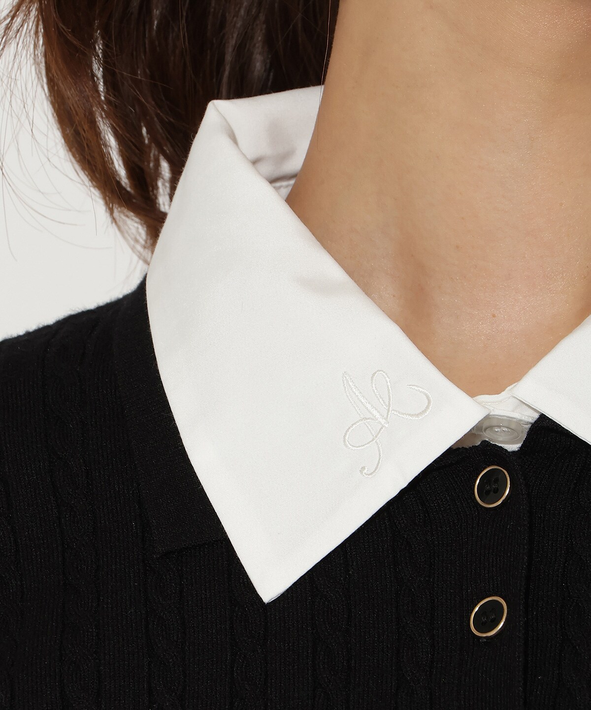 シャツ襟ケーブルニット