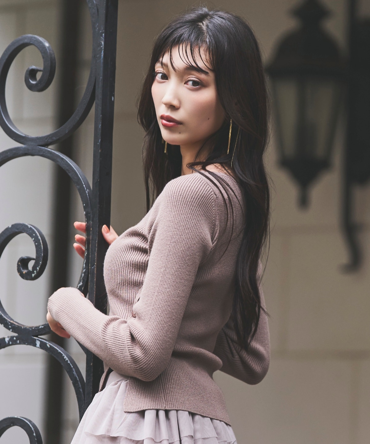 アシメＶネック長袖プルオーバー