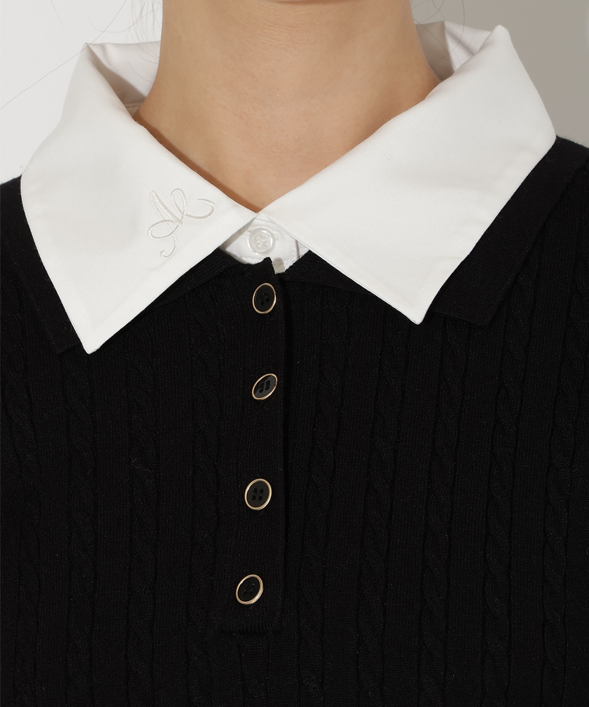 シャツ襟ケーブルニット