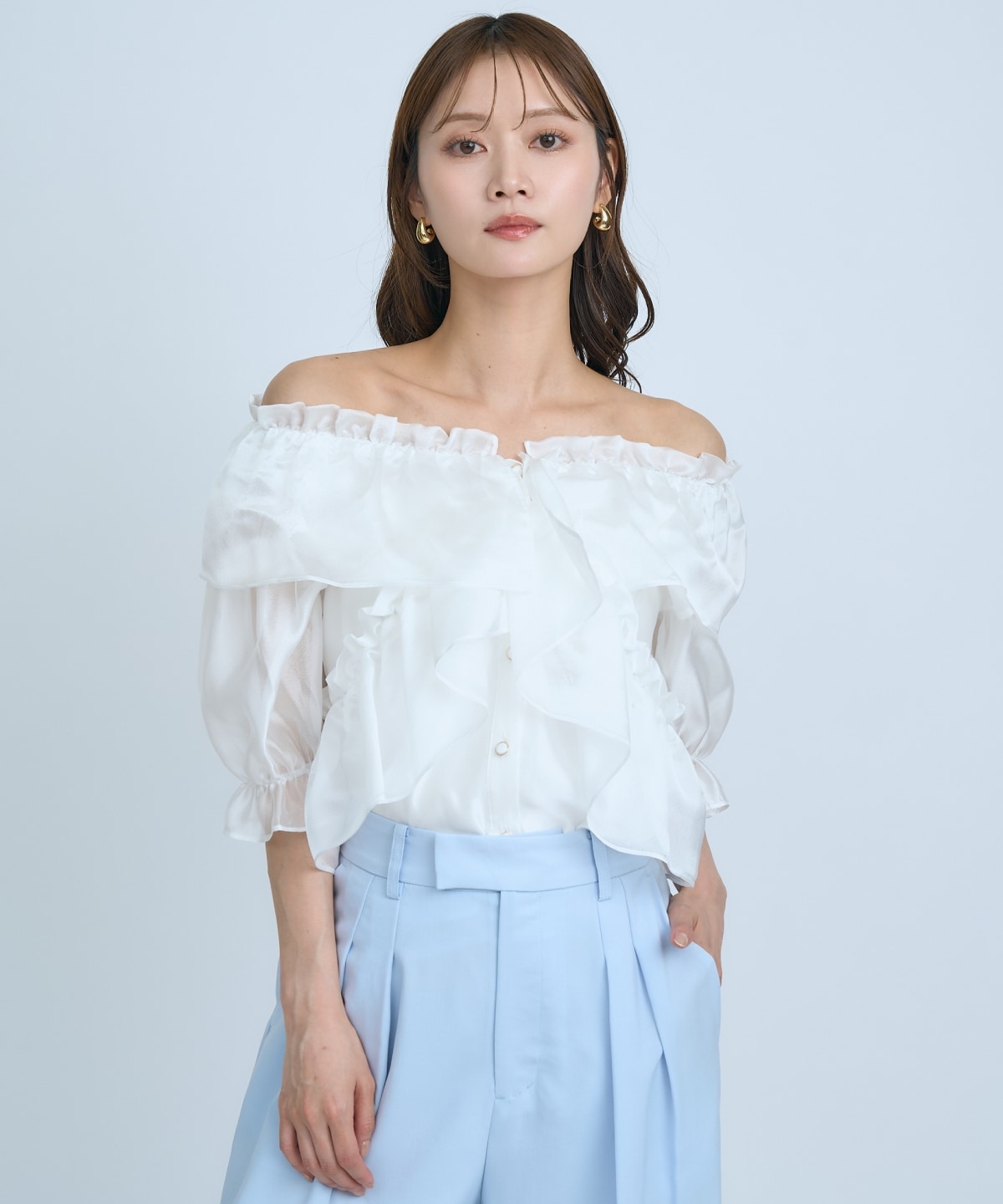 【先行予約受付中】フリルクロスシアーブラウス