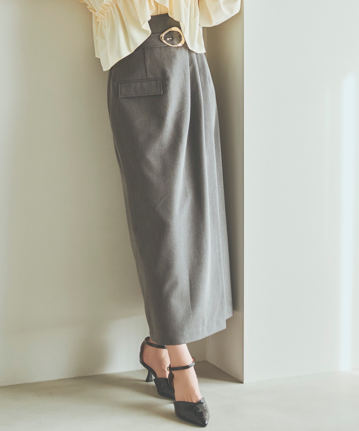【先行予約受付中】タックストレートスカート