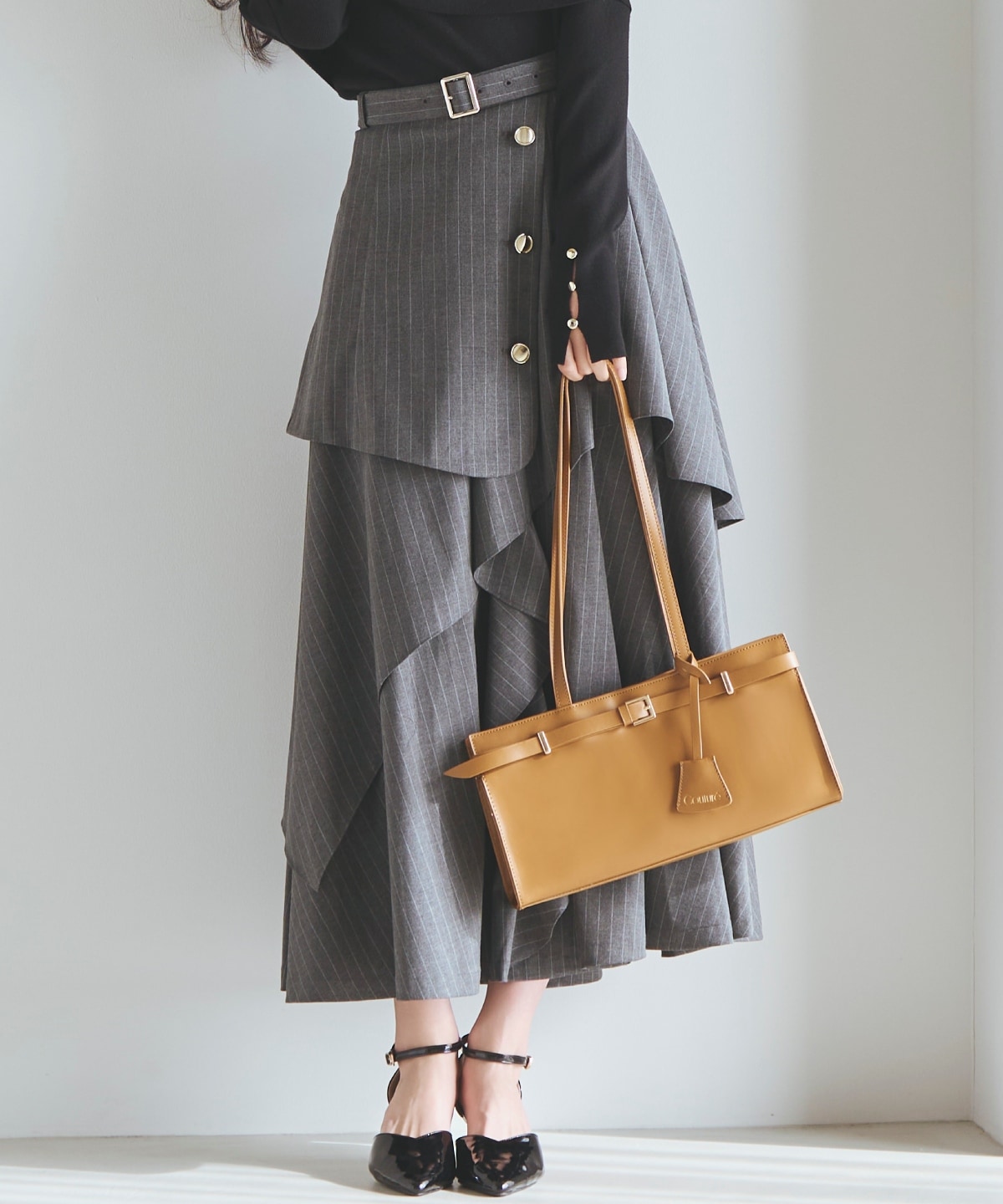 【先行予約受付中】ベルト付きレイヤードデザインフレアスカート