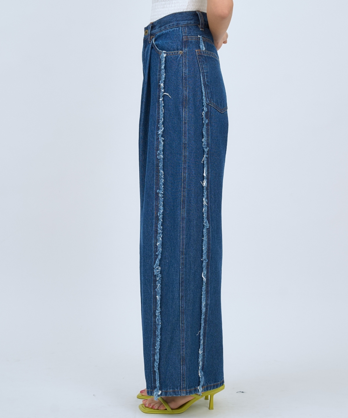 【先行予約受付中】フリンジラインワイドデニムパンツ