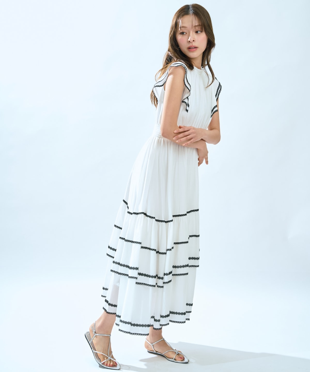 レーストリミングティアードワンピース