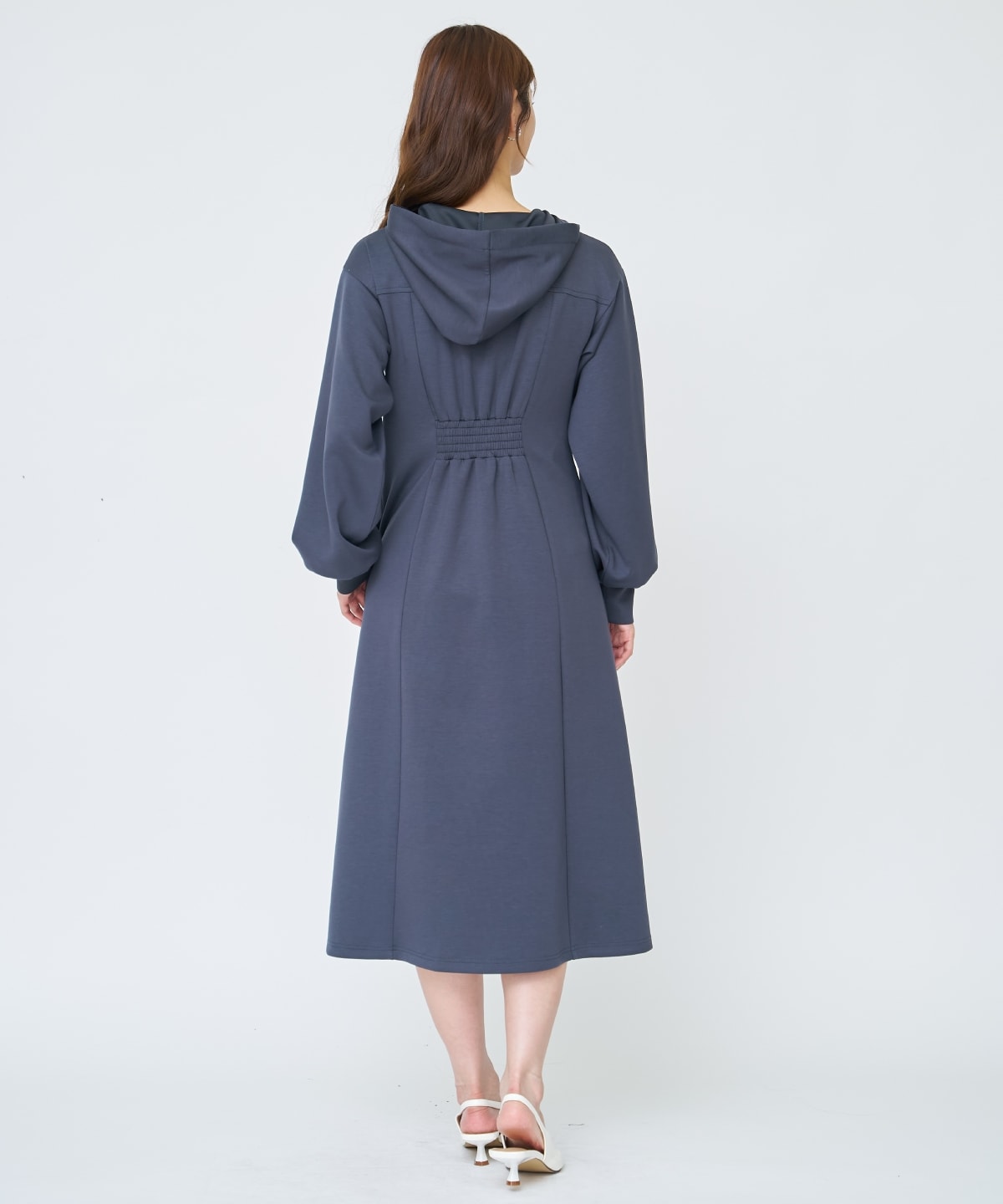 フード付きZIPワンピース