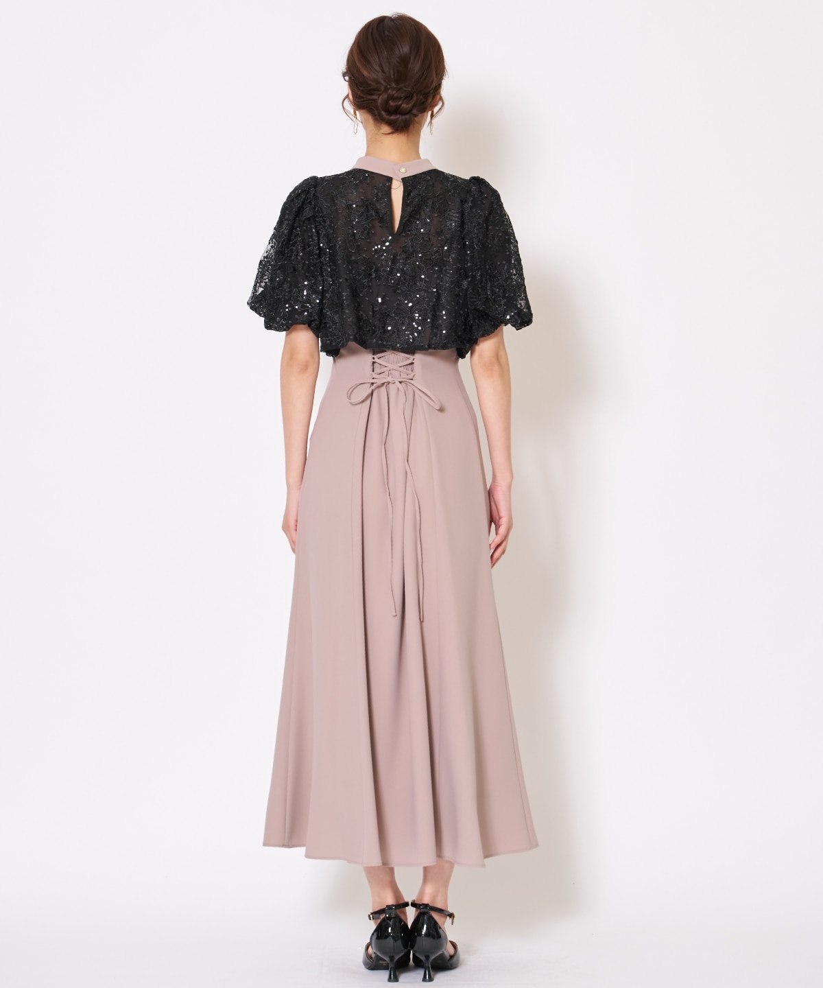 サテントリミングブラウス×ドレス