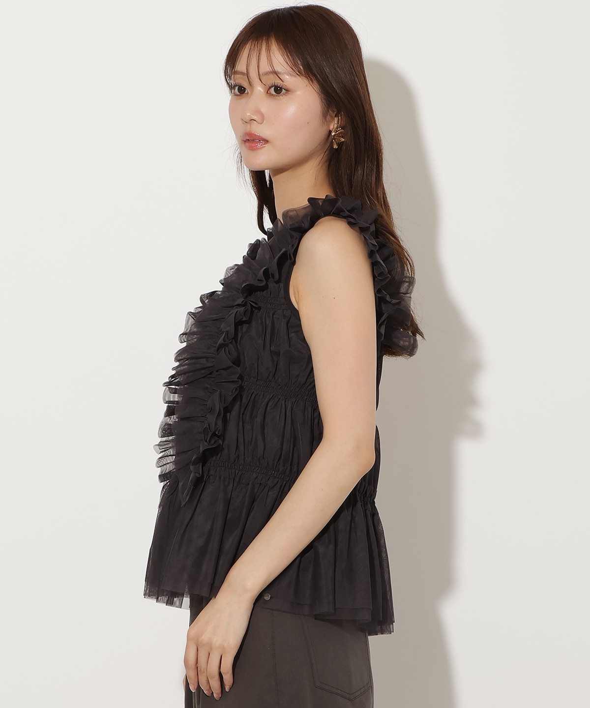 チュールレイヤードノースリーブＴシャツ