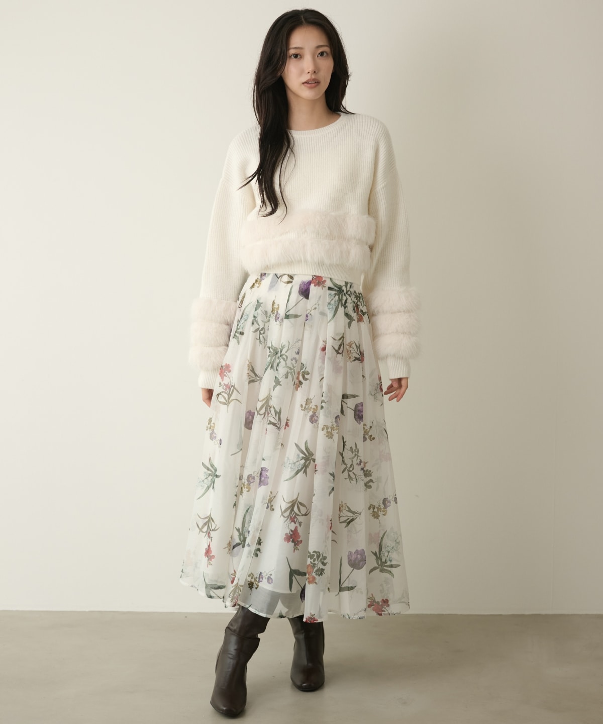【先行予約受付中】花柄タックフレアスカート