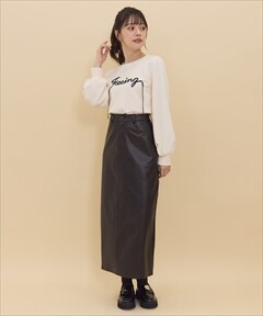 ダークブラウン