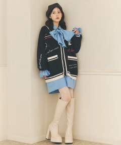 ブルー