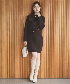 ダークブラウン