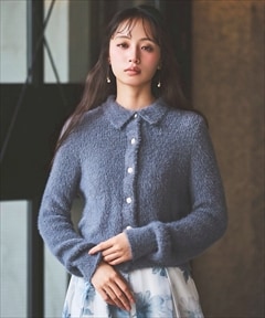 チャコールグレー