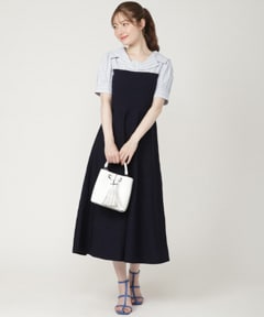 ネイビー