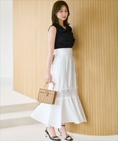 ホワイトドット