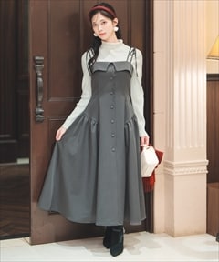 チャコールグレー