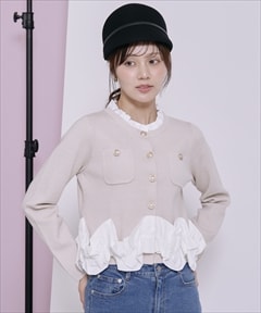 ベージュ