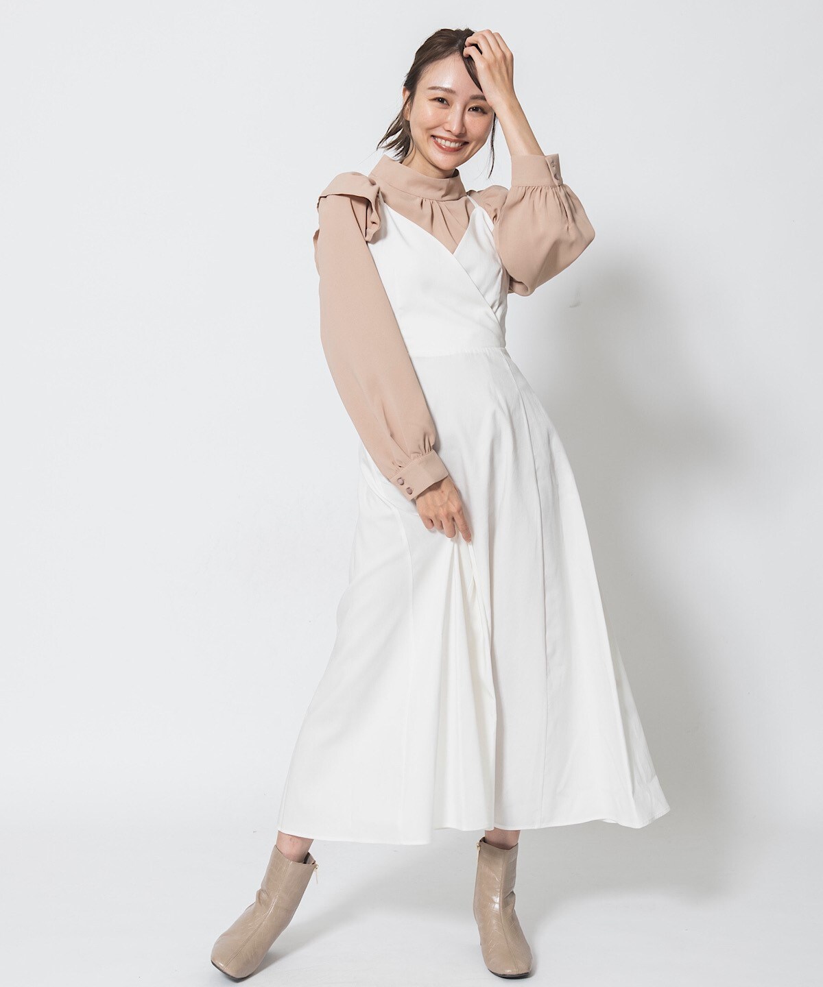 バックリボンキャミワンピース M 白 オフ白 And Couture 公式オンラインショップ バーンデストローズ