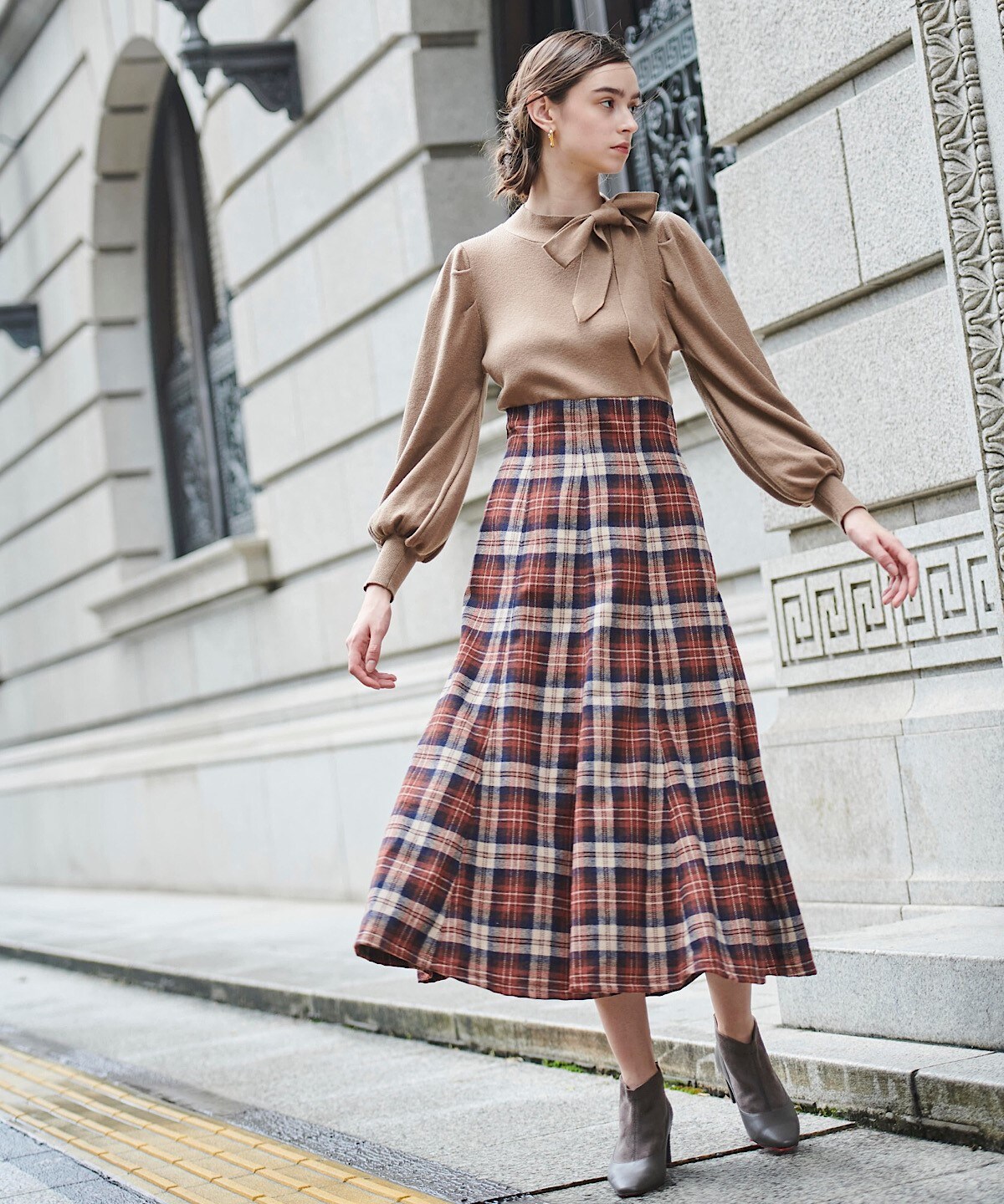 ボウタイウールチェックドッキングワンピース M キャメル And Couture 公式オンラインショップ バーンデストローズ