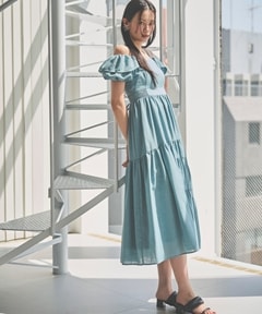 ブルー